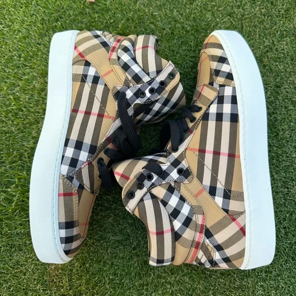 Burberry Check Hightop Sneaker size 37 - Picture 3 of 15